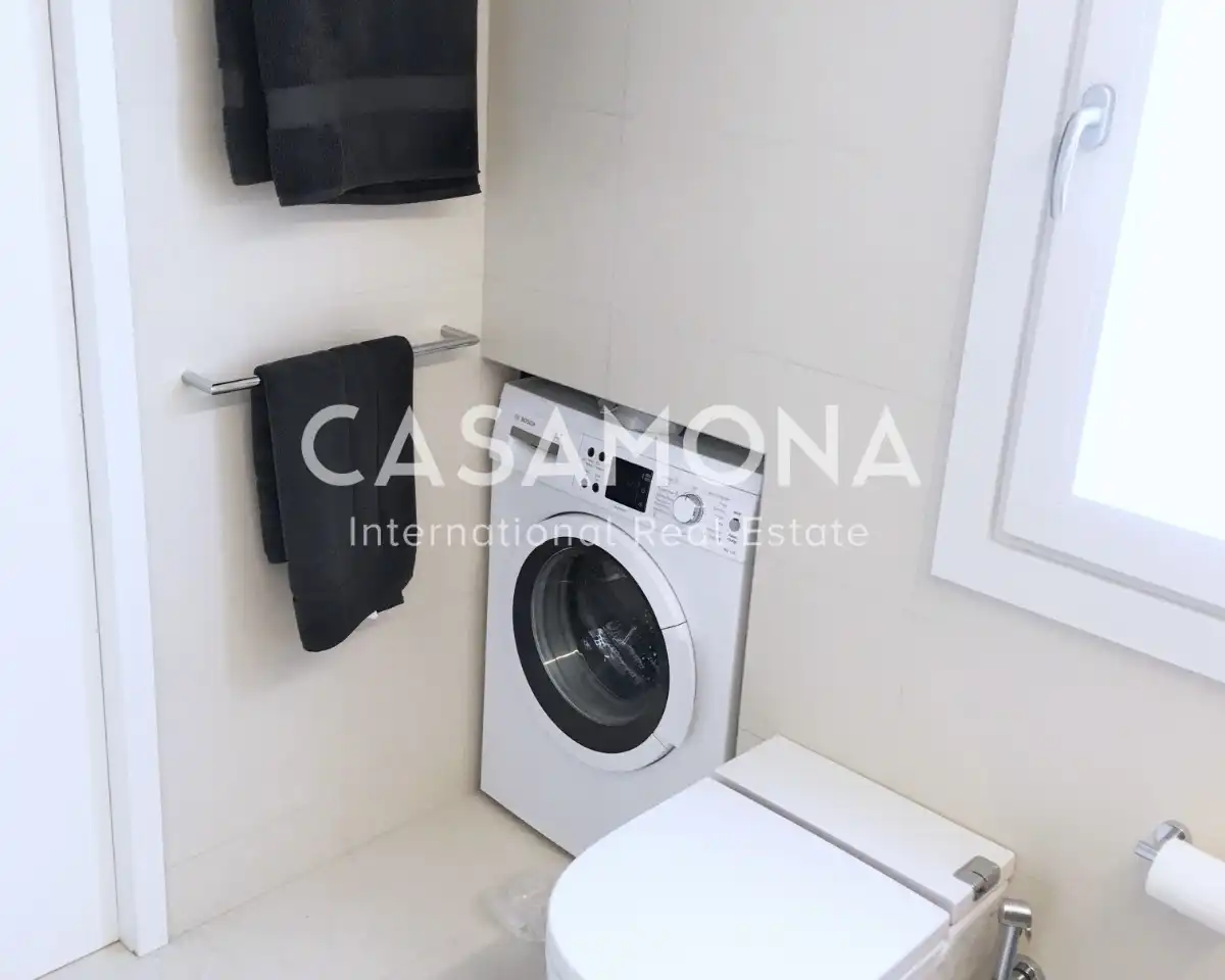 Badezimmer von Wohnungen zum Verkauf in Barcelona mit Klimaanlage und Terrasse