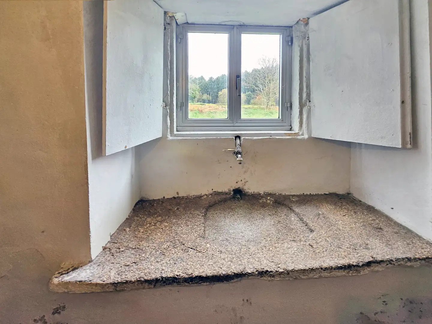 Cuina de Casa o xalet en venda en Irixoa amb Jardí privat i Traster
