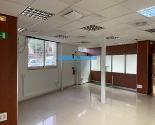 Office to rent in El Masnou  with Air Conditioner and Heating