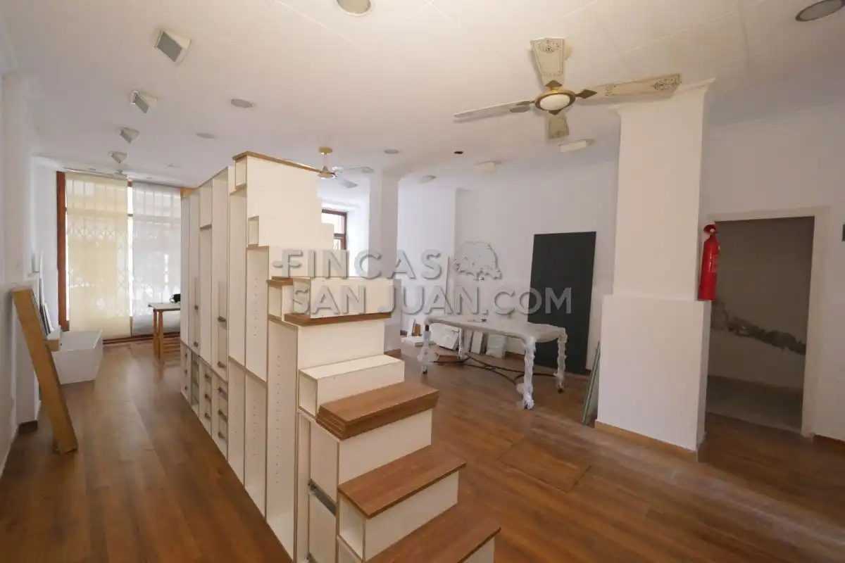 Local comercial en venda a Centro, imagen 3