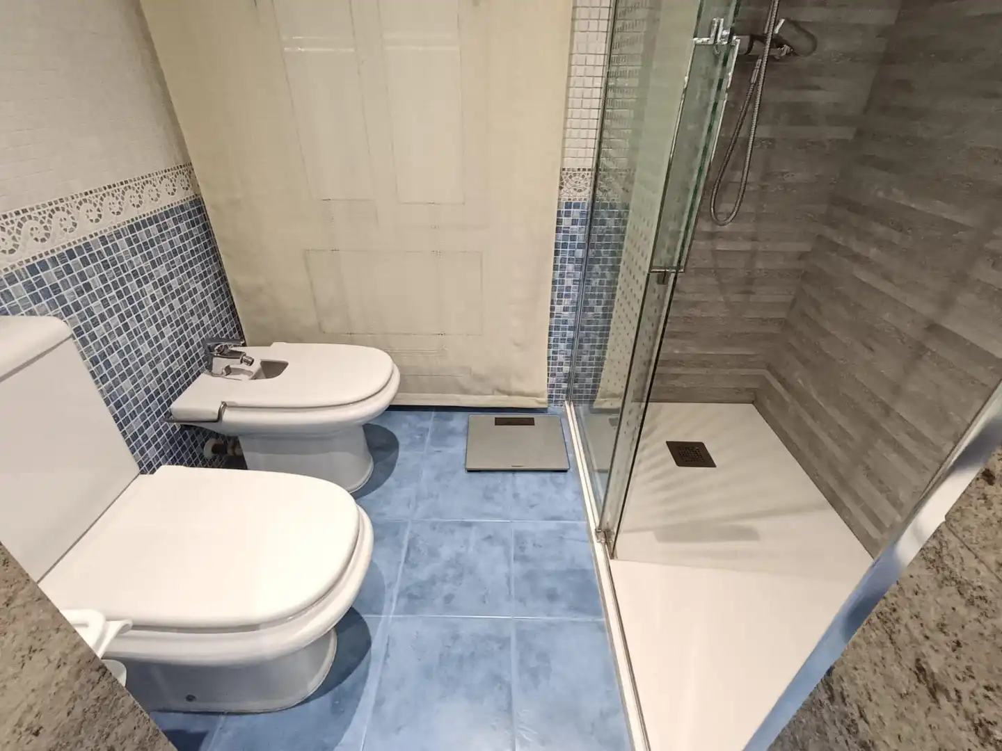 Baño de Piso en venta en Sabadell con Balcón