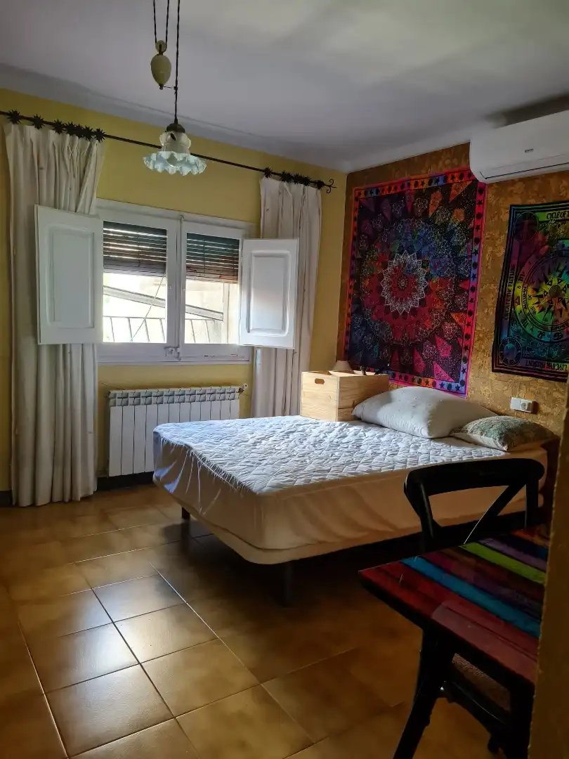 Habitación de Dúplex para compartir en Vilaverd con Aire acondicionado, Terraza y Amueblado