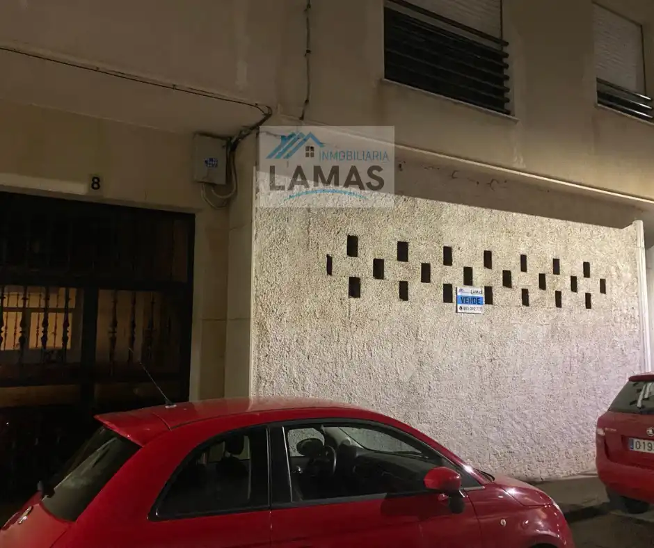 Gewerbefläche zum Verkauf in Navalmoral de la Mata
