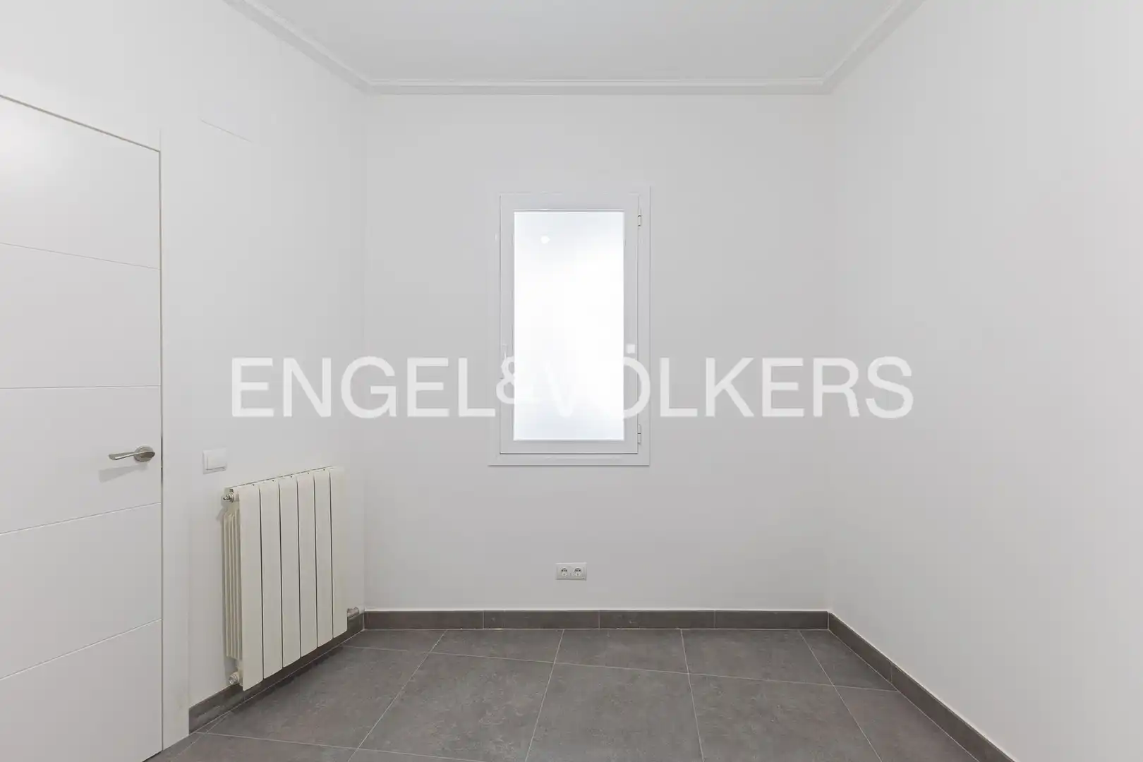 Wohnung zur Miete in Barcelona mit Klimaanlage, Heizung und Parkett