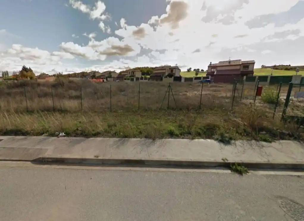 Land for sale in Revillarruz