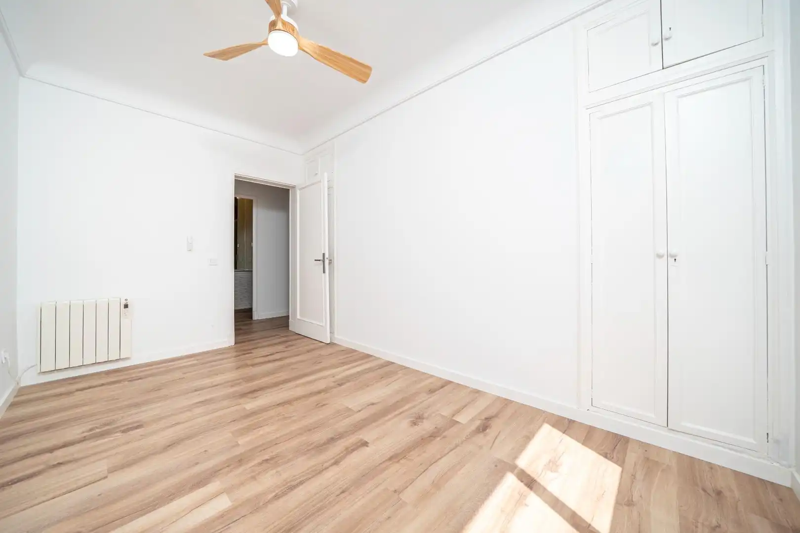 Attic for rent in Santa Catalina