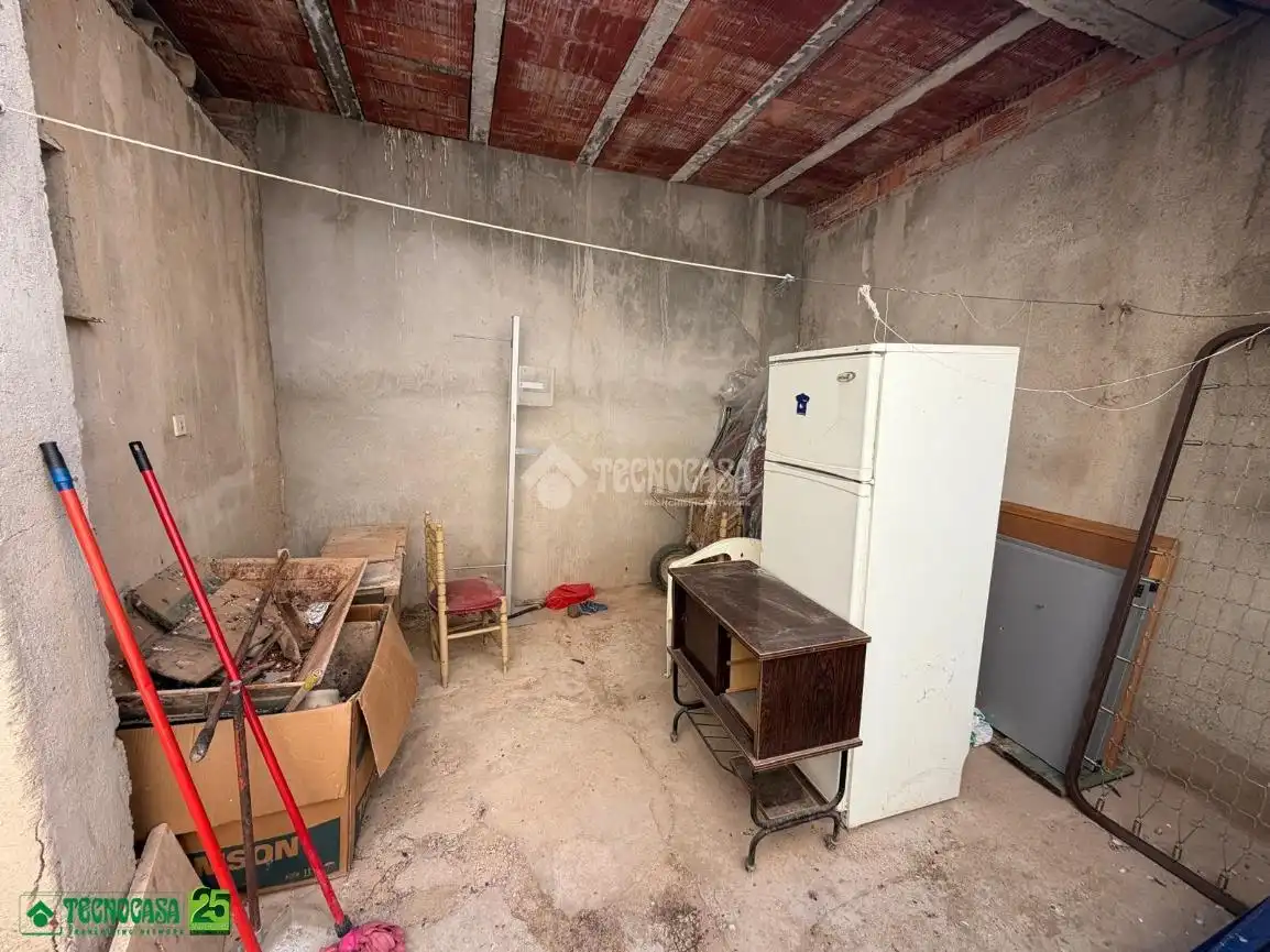 Casa aparellada en venda a Granátula de Calatrava, imagen 16