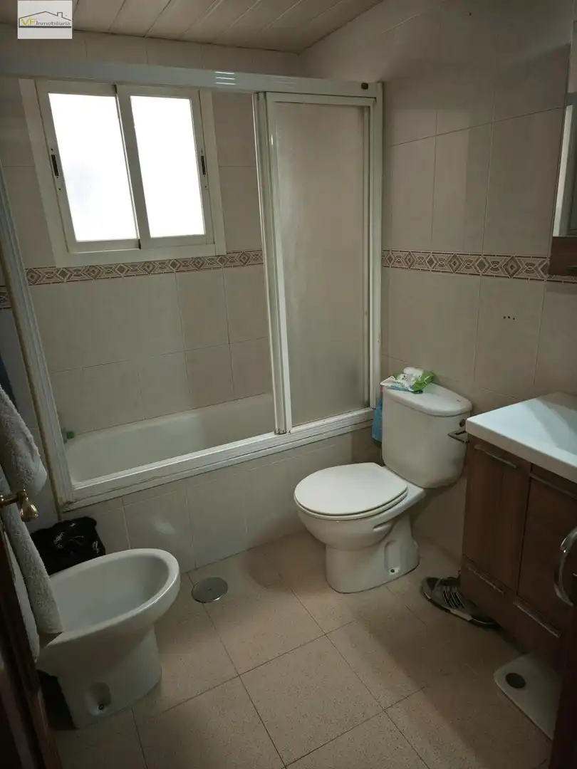 Baño de Piso en venta en Málaga con Aire acondicionado, Terraza y Piscina comunitaria
