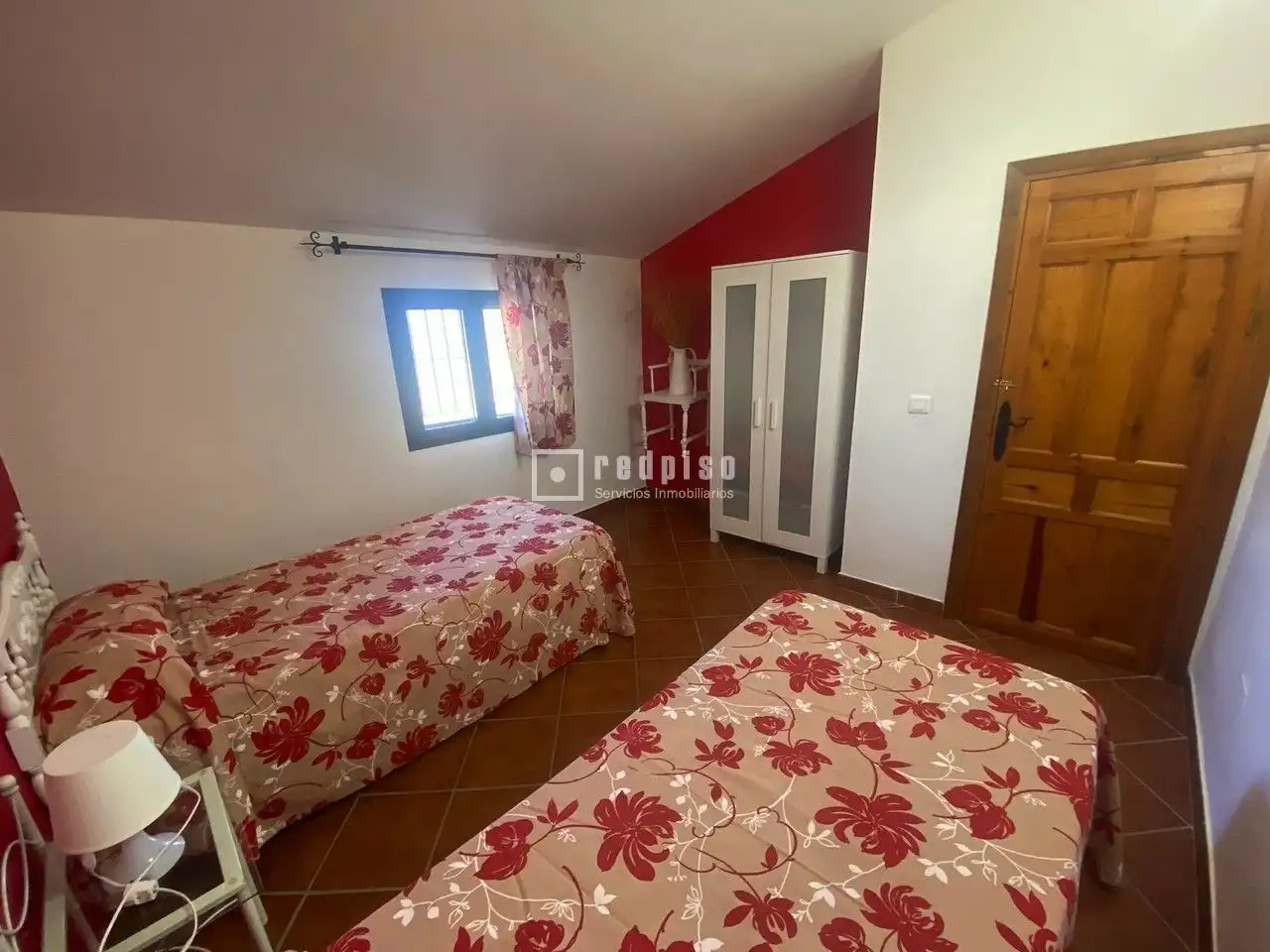 Habitación de Casa o chalet en venta en Málaga con Calefacción, Jardín privado y Terraza
