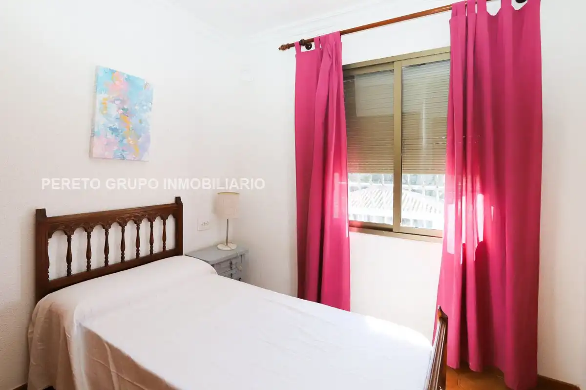 Habitación de Casa o chalet en venta en Dénia con Calefacción, Jardín privado y Terraza