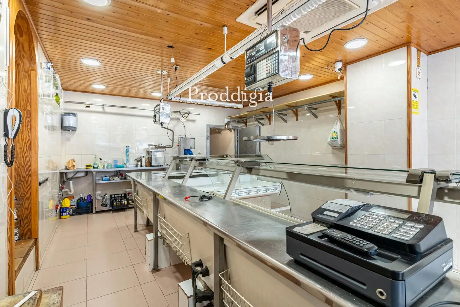 Cocina de Local en venta en Sant Cugat del Vallès con Aire acondicionado