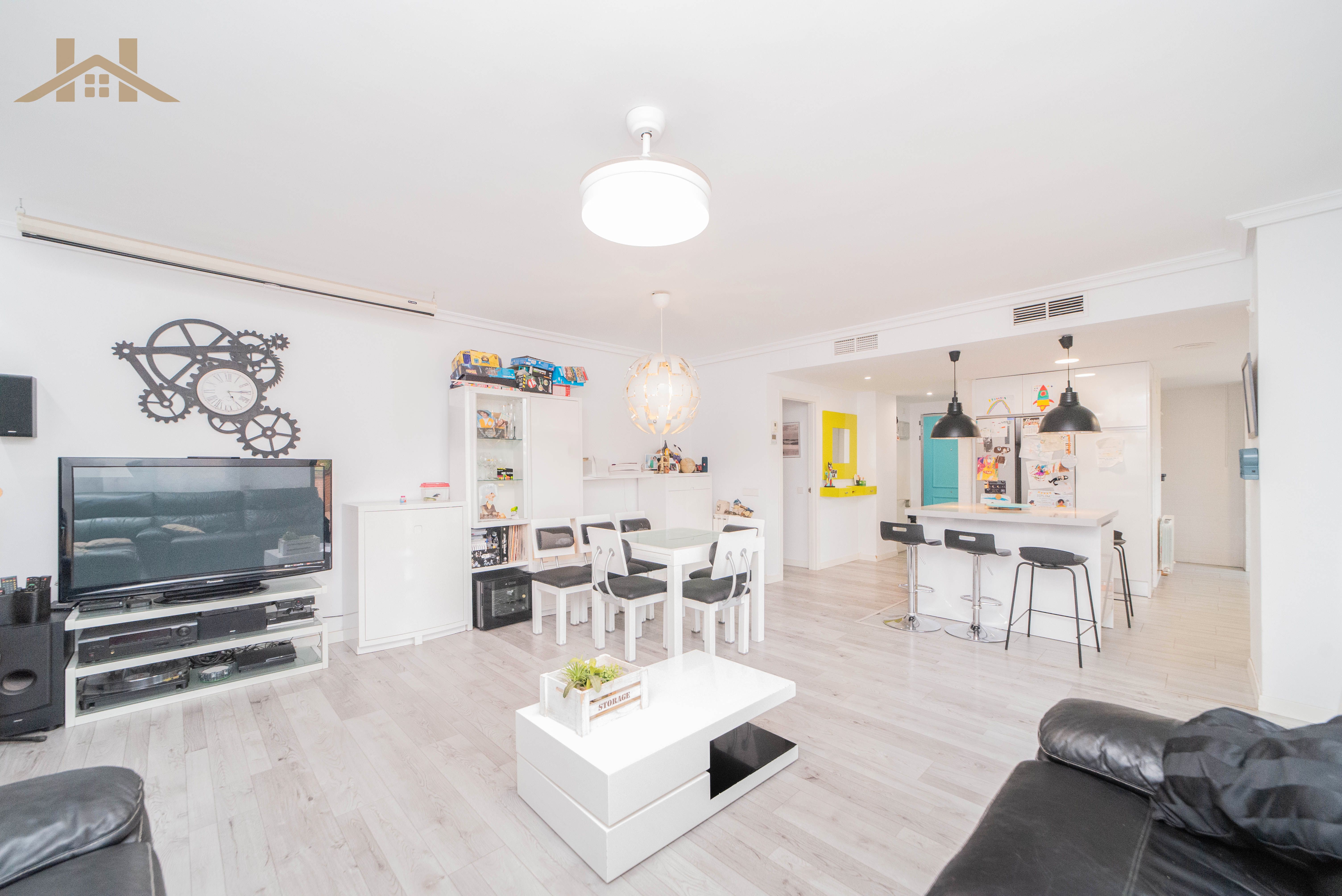 Living room of Flat for sale in Villanueva de la Cañada  with Air Conditioner, Heating and Private garden