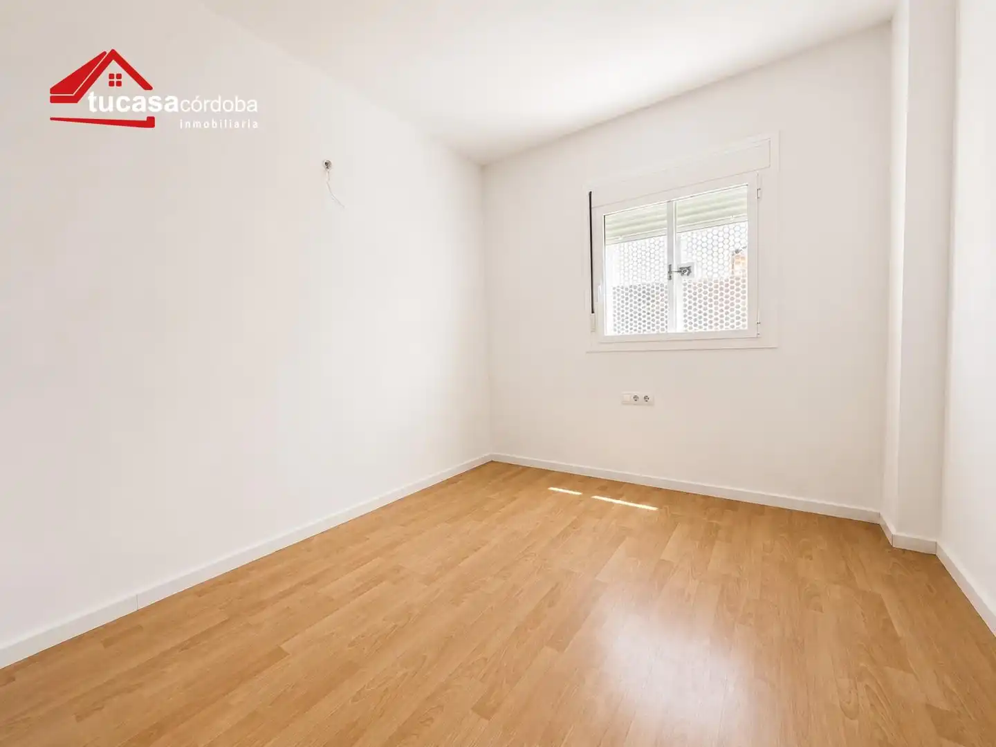 Habitación de Planta baja en venta en Córdoba con Aire acondicionado, Terraza y Trastero
