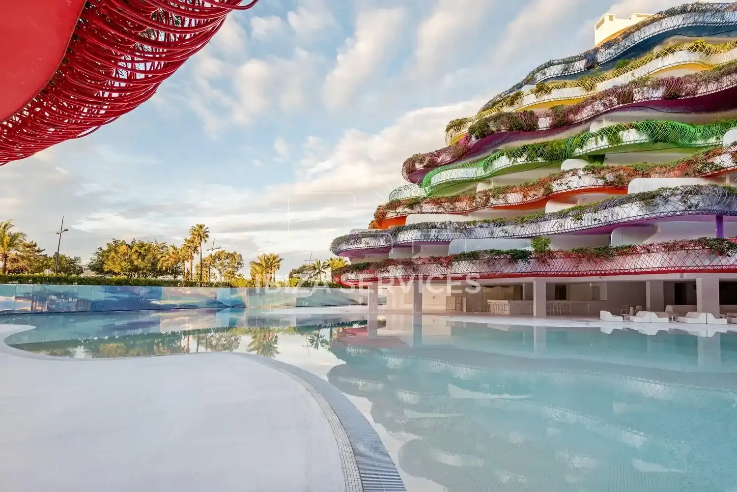 Piso con piscina en alquiler en Marina Botafoc - Platja de Talamanca
