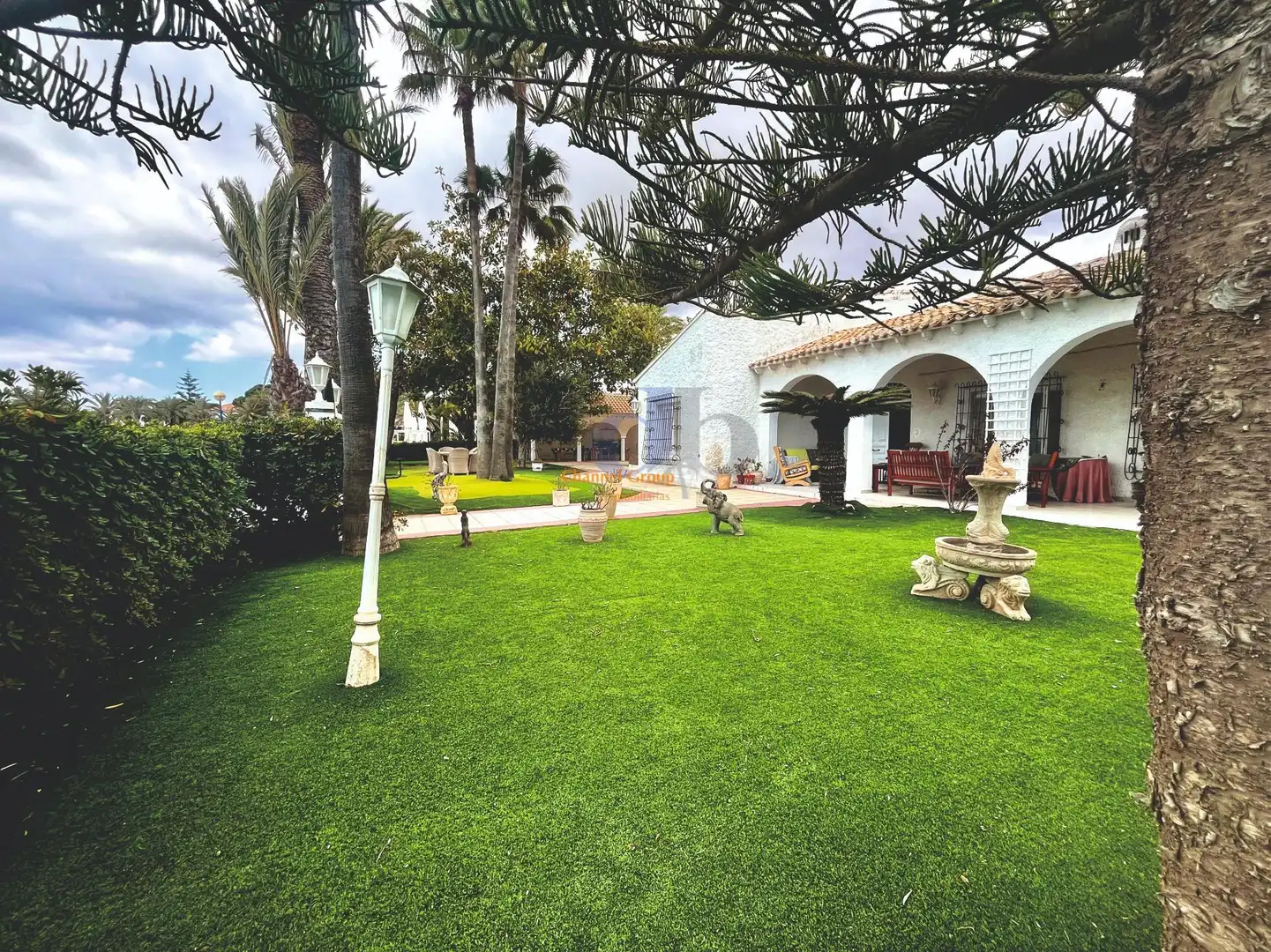 Villa mit Pool zum Verkauf in Orihuela Costa