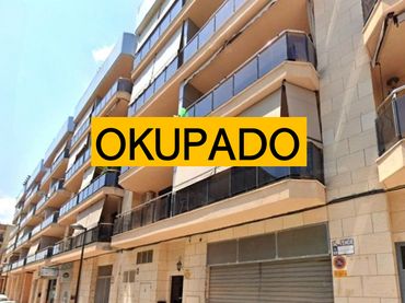 Wohnung mit Aufzug zum Verkauf in Francesc Ribalta 4