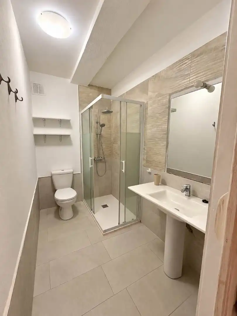 Bathroom of Apartments for sale in Retamar