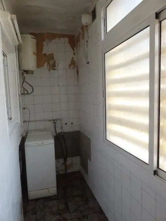 Bathroom of Flat for sale in Sabadell