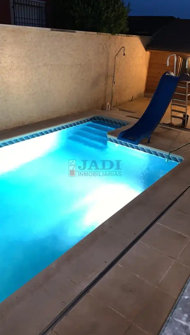 Chalet con piscina en venta en Valdepeñas, imagen 5