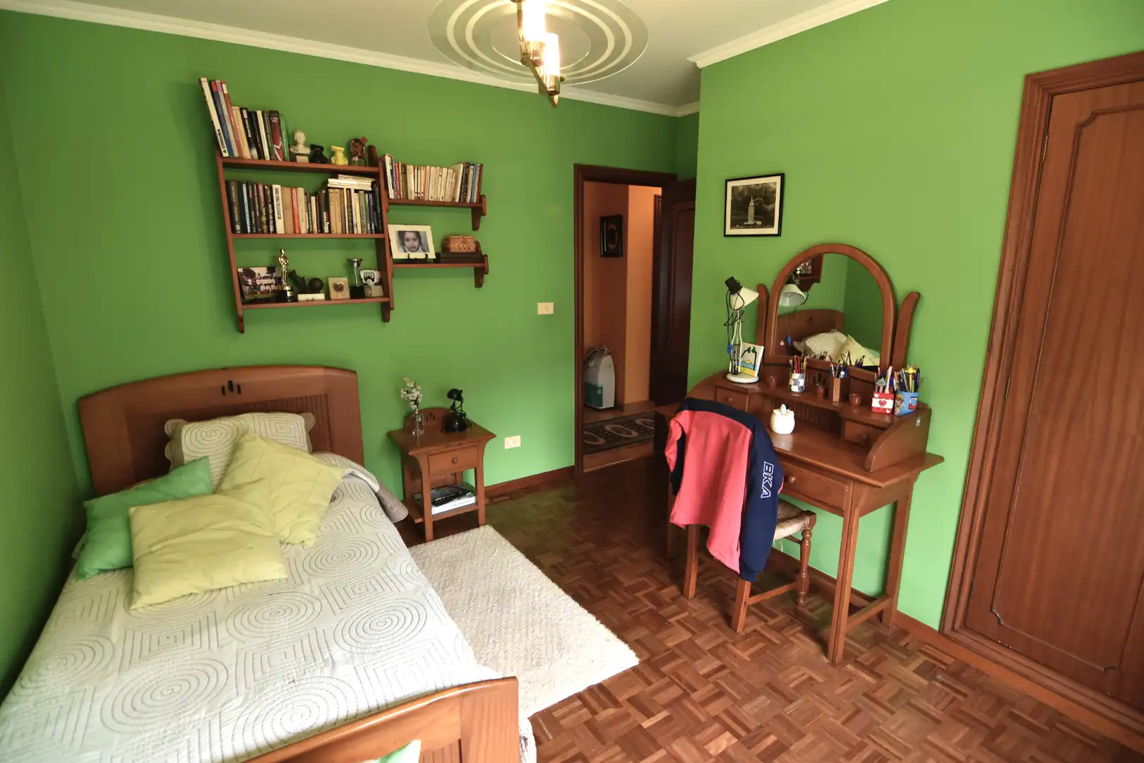 Habitación de Casa o chalet en venta en Oleiros con Calefacción, Jardín privado y Parquet