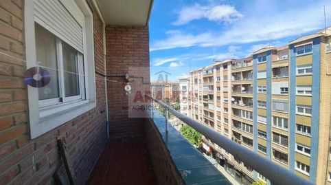 Foto 4 de Piso en venta en Calle de Juan Pablo Bonet, Ruiseñores, Zaragoza Capital