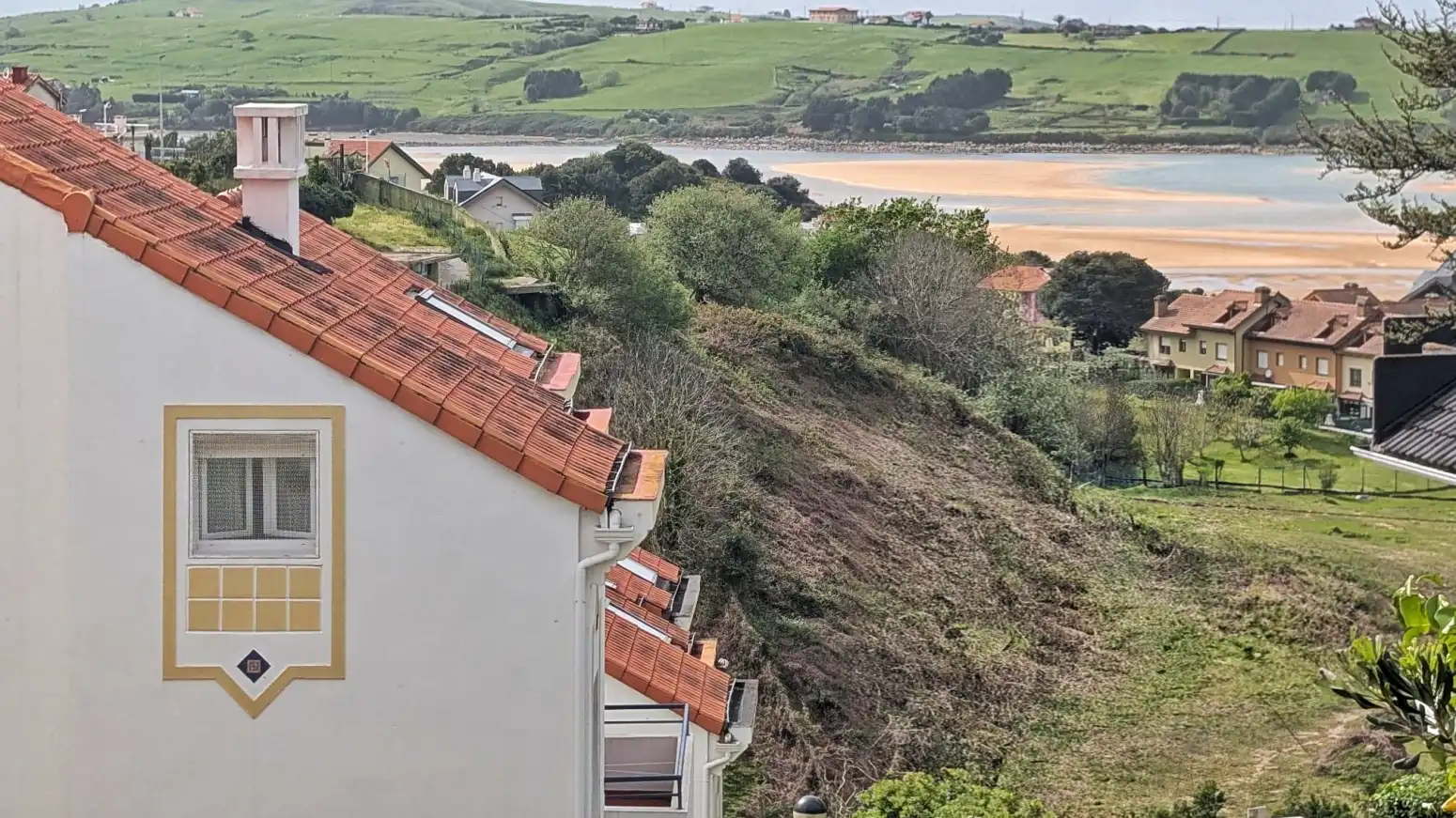 Exterior view of Flat for sale in Miengo  with Heating, Private garden and Parquet flooring