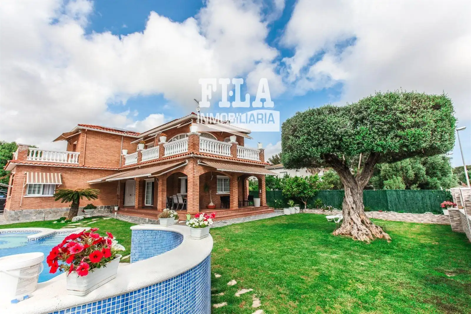Villa con piscina in vendita a ACUARI, imagen 2