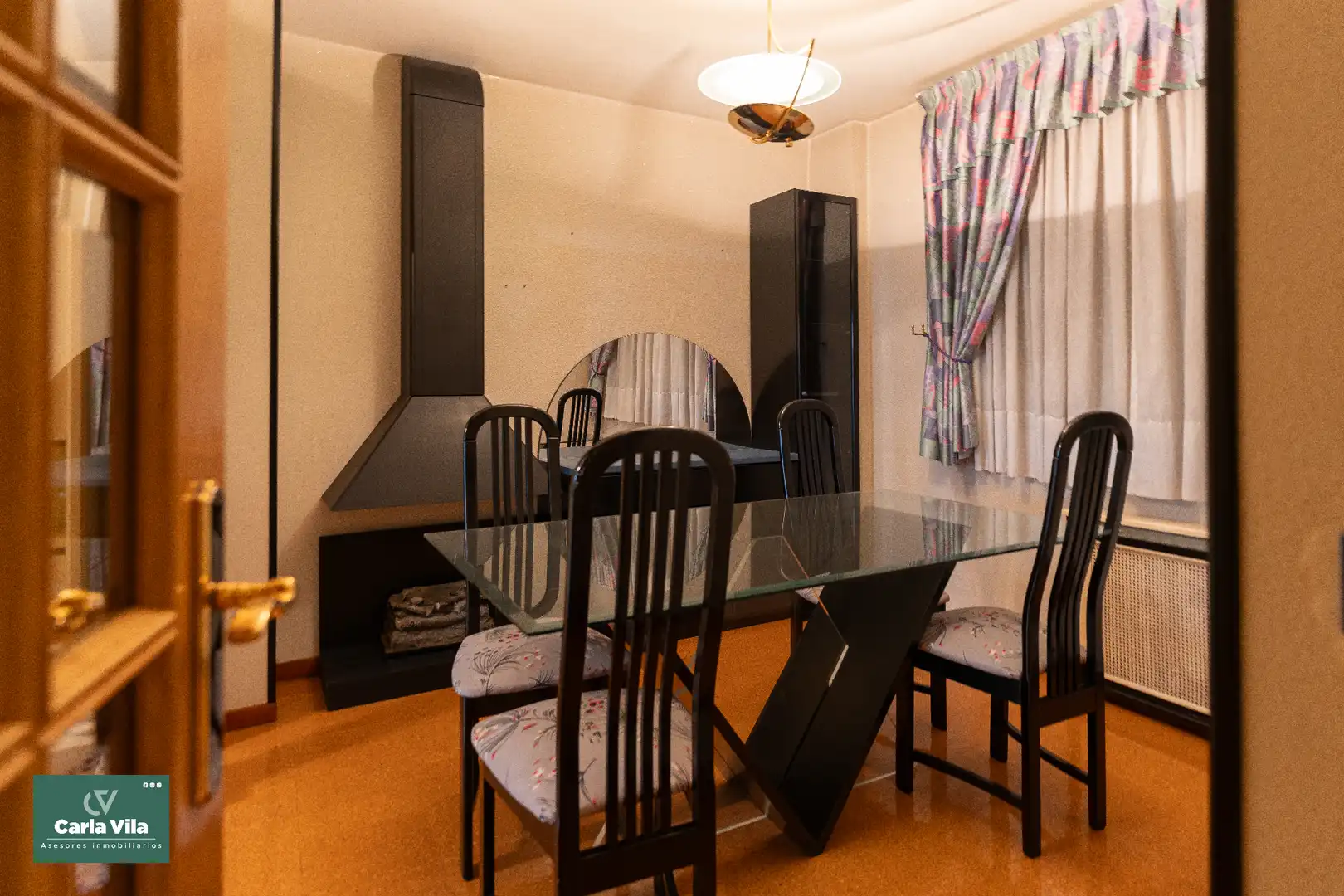 Comedor de Piso en venta en Lugo con Calefacción, Trastero y Amueblado