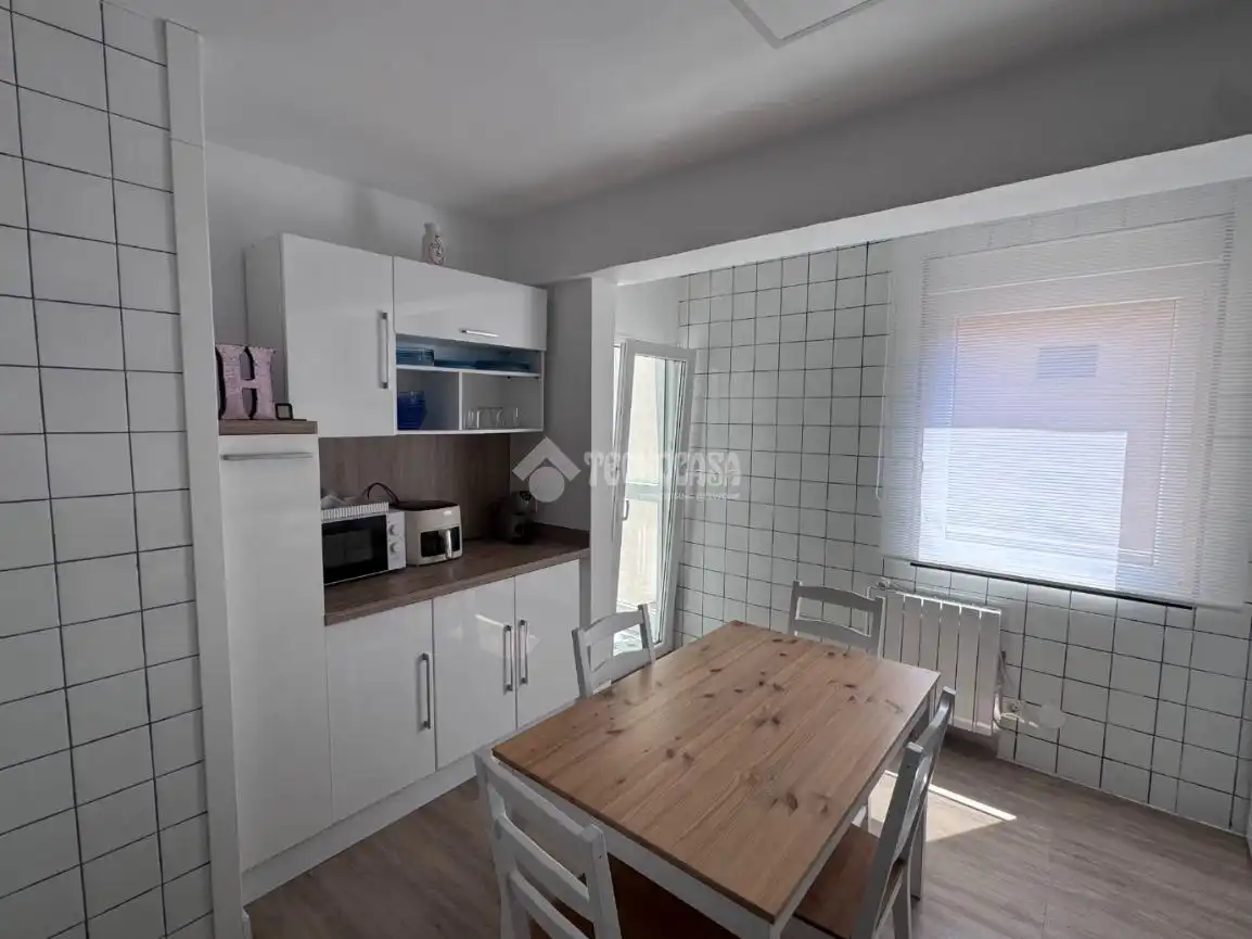 Kitchen of Flat for rent in León Capital   with Heating, Parquet flooring and Terrace