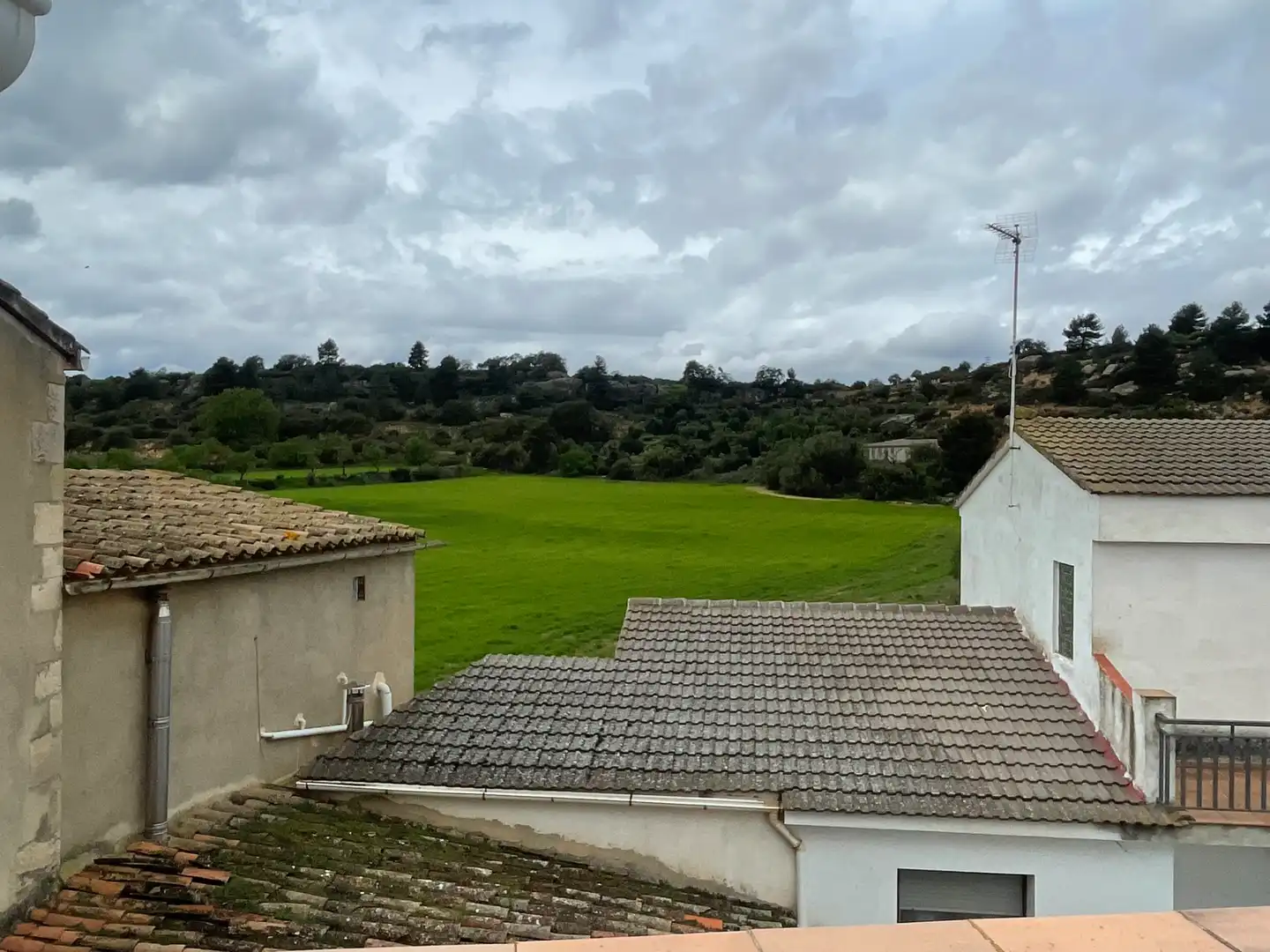 Exterior view of Houses for sale in La Pobla de Cérvoles  with Heating, Terrace and Furnished