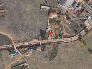 Casa rústica en venda a Calle del Gorrión 10