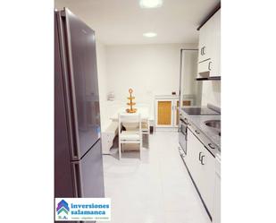 Kitchen of Flat to rent in Salamanca Capital  with Heating, Storage room and Balcony