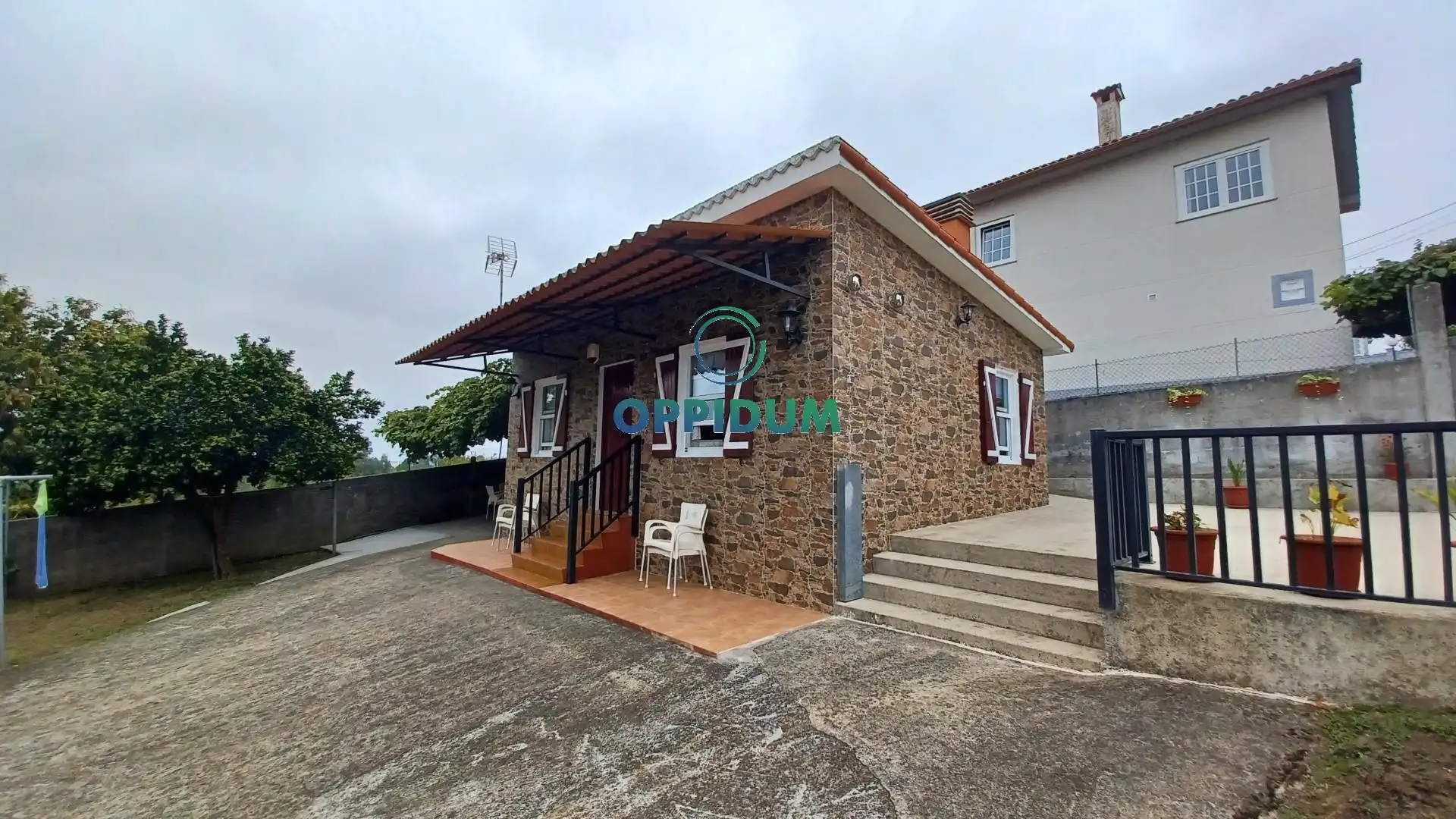 Exterior view of Houses for sale in Culleredo  with Private garden and Terrace
