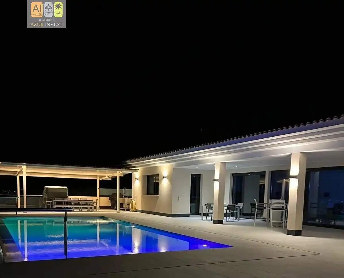 Xalet amb piscina en venda a Altea Hills