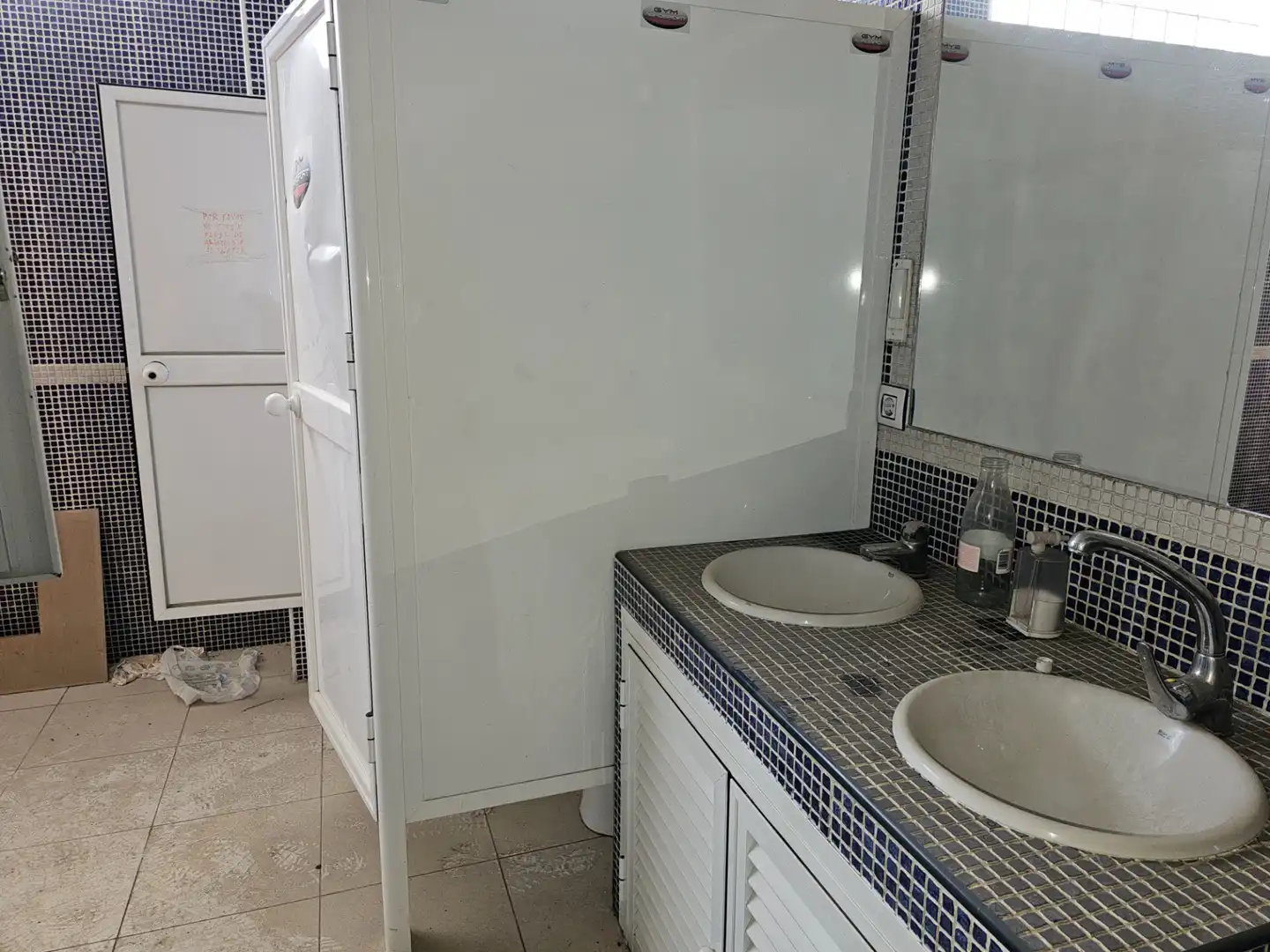 Local de alquiler en Calle Andrés Molina Moles, 26, La Algaba