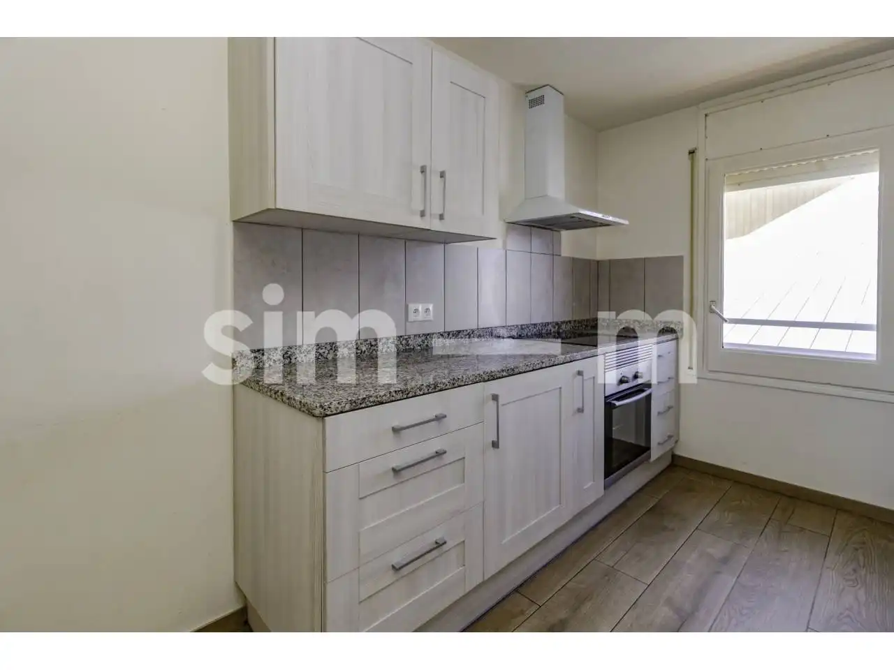 Küche von Wohnung zum Verkauf in Vic mit Heizung, Terrasse und Abstellraum