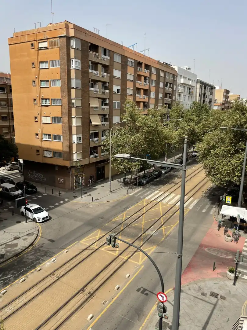 Vista exterior de Pis en venda en Valencia amb Aire condicionat i Balcó