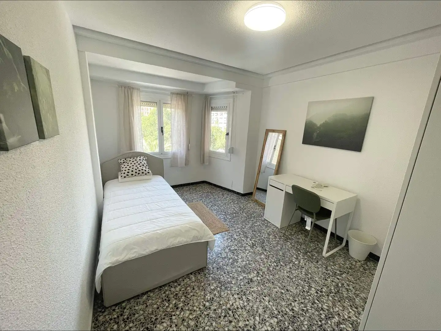 Schlafzimmer von Wohnung zum Verkauf in Elche / Elx mit Möbliert und Balkon