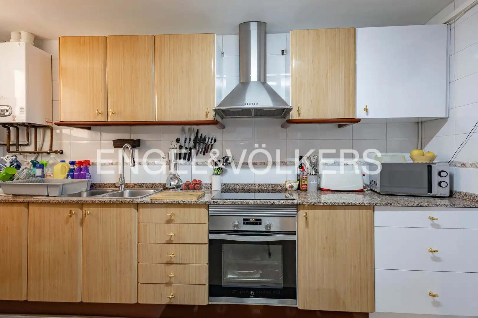 Piso con ascensor en venta en Nucli Urbà, imagen 3