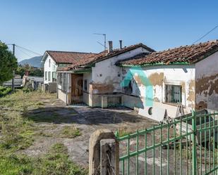 Exterior view of House or chalet for sale in Oviedo   with Private garden