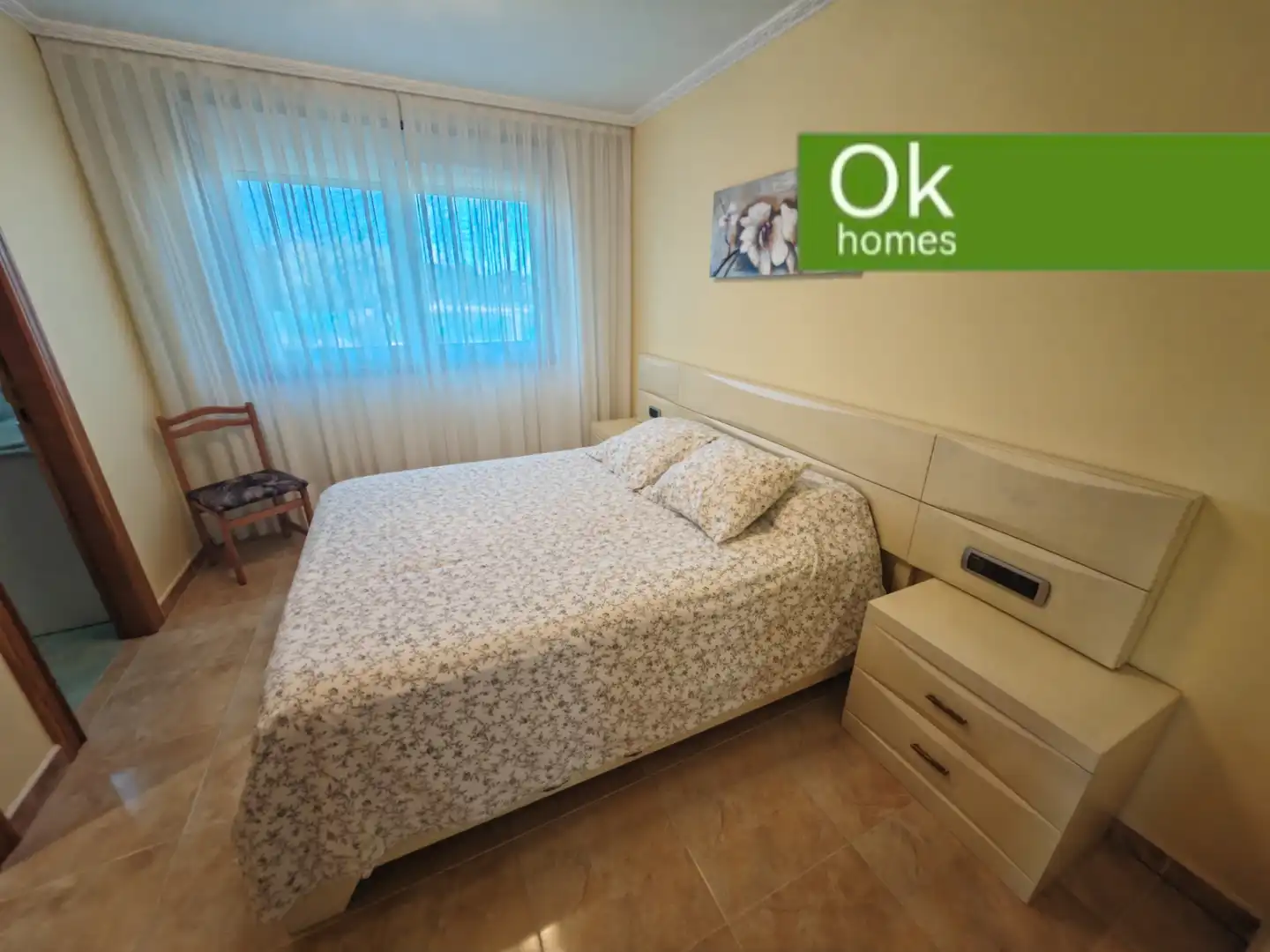 Dormitori de Casa o xalet en venda en Melide amb Calefacció, Jardí privat i Parquet