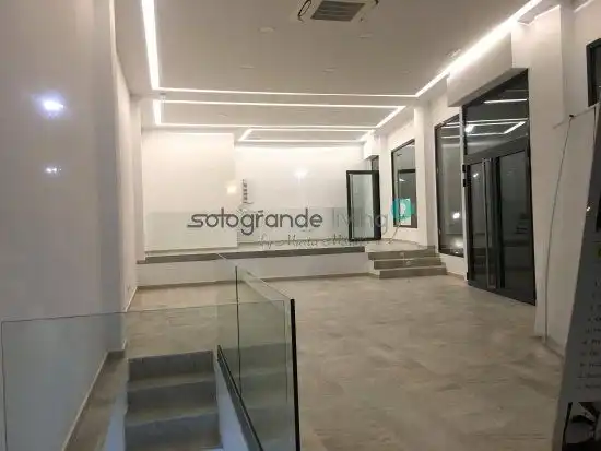 Locale commerciale in vendita a San Enrique - Guadiaro -  Pueblo Nuevo, imagen 4