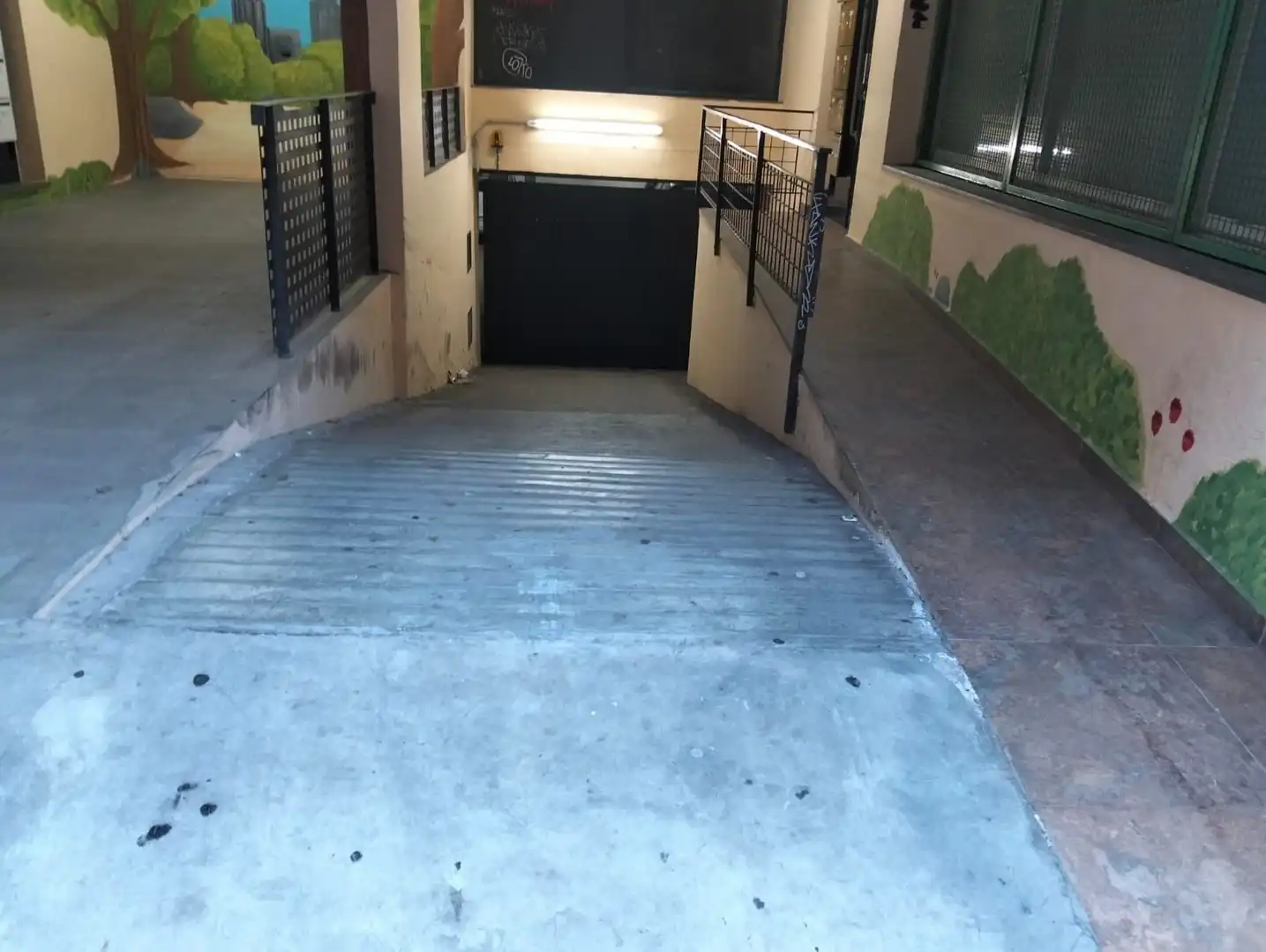 Individual to rent in Eixample Nord, imagen 3