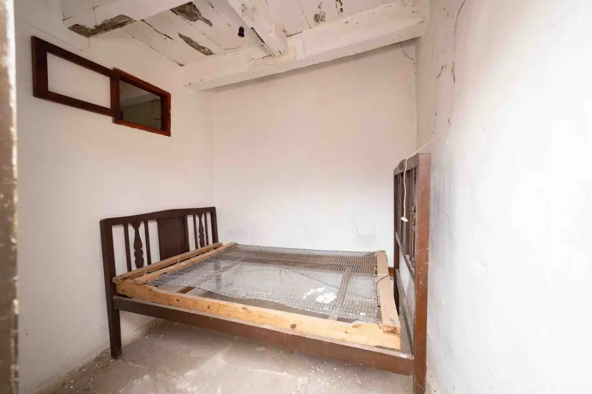 Habitación de Casa adosada en venta en Mora de Rubielos con Calefacción