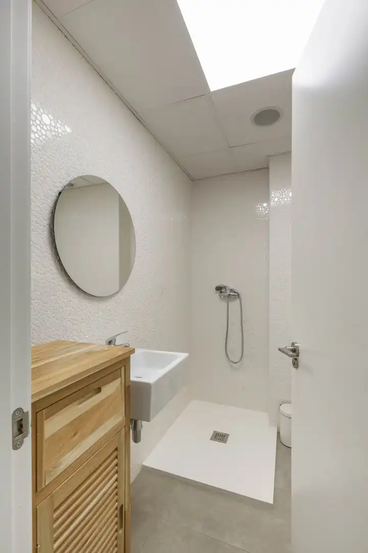 Baño de Casa adosada en venta en San Antonio de Benagéber con Aire acondicionado, Calefacción y Terraza