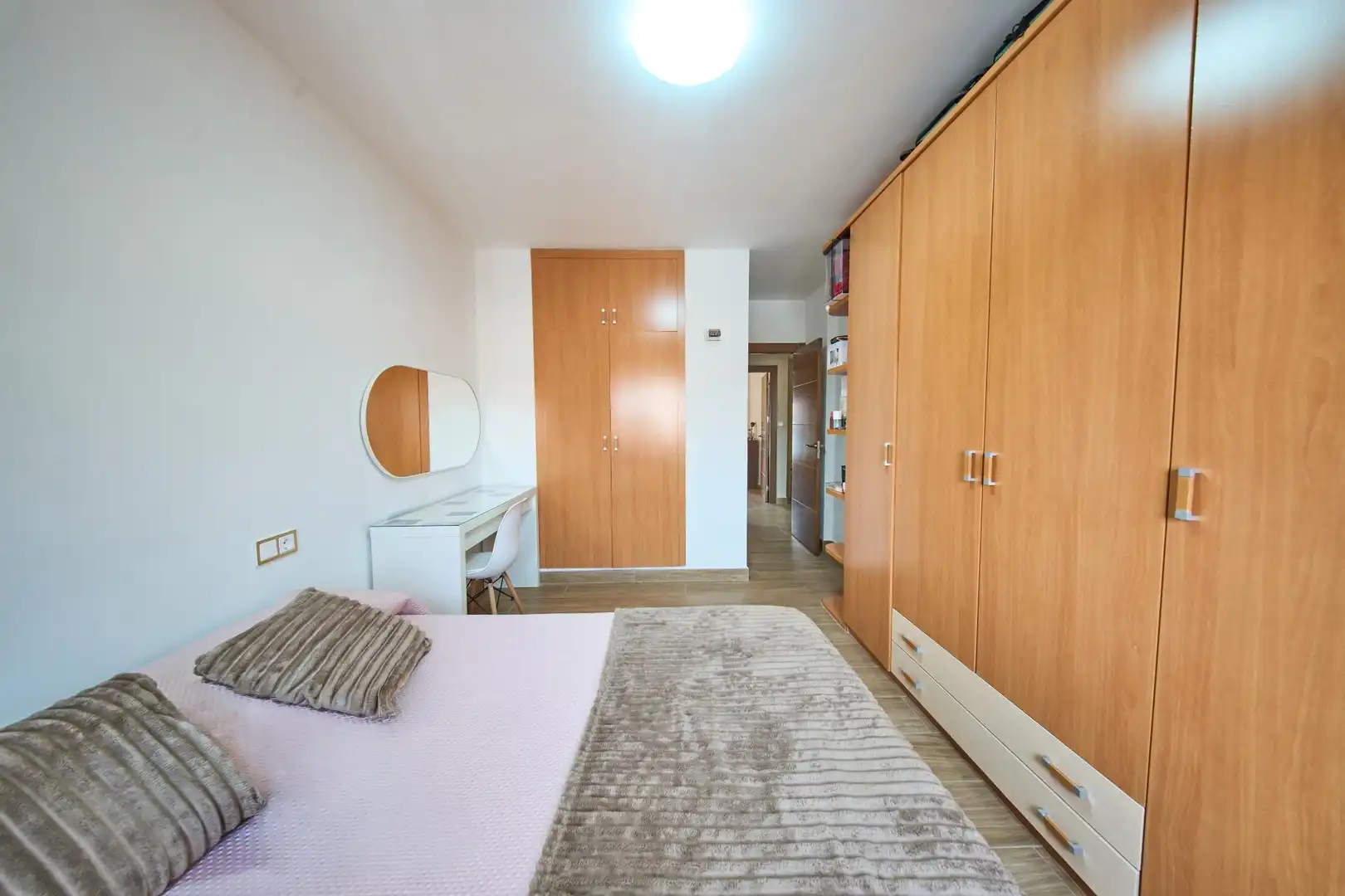 Schlafzimmer von Einfamilien-Reihenhaus zum Verkauf in Jun
