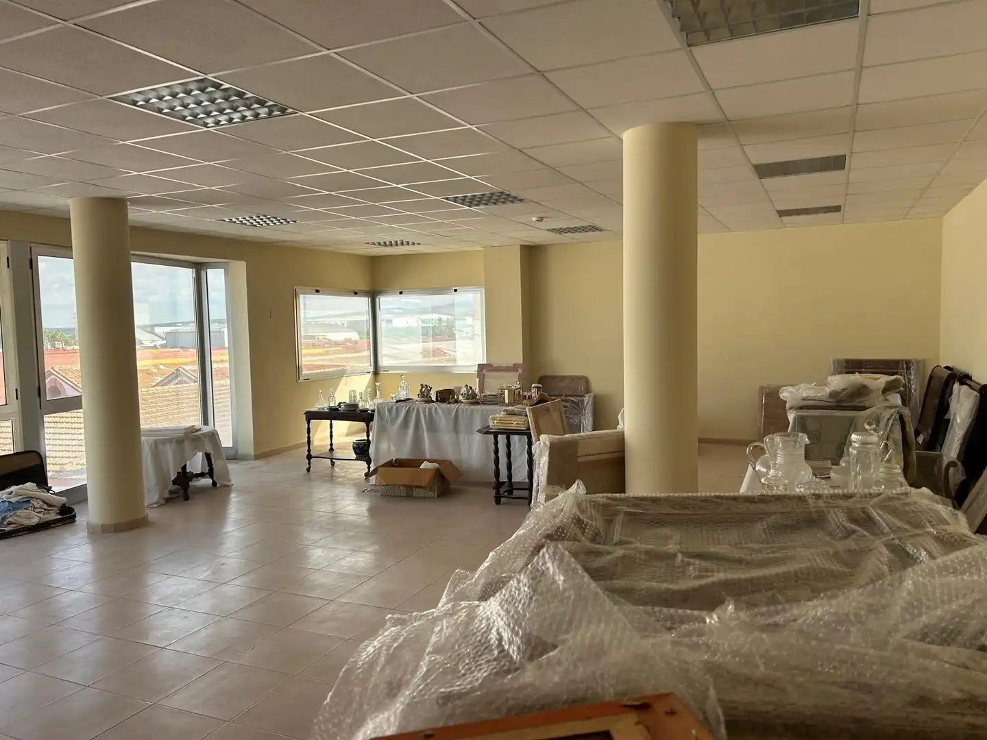 Local comercial en venda a Zona de la Vega, imagen 3