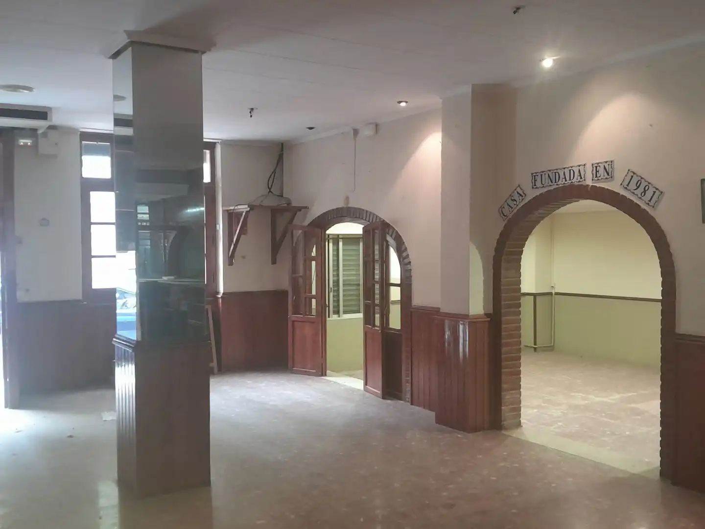 Local en venta en Valencia con Aire acondicionado