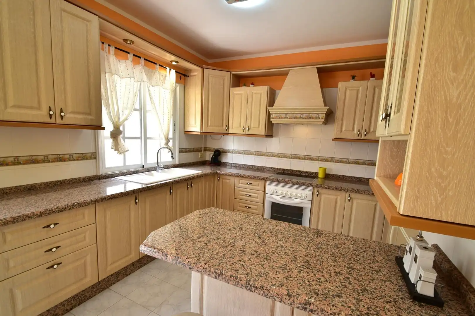 Detached homes for rent in Fasnia