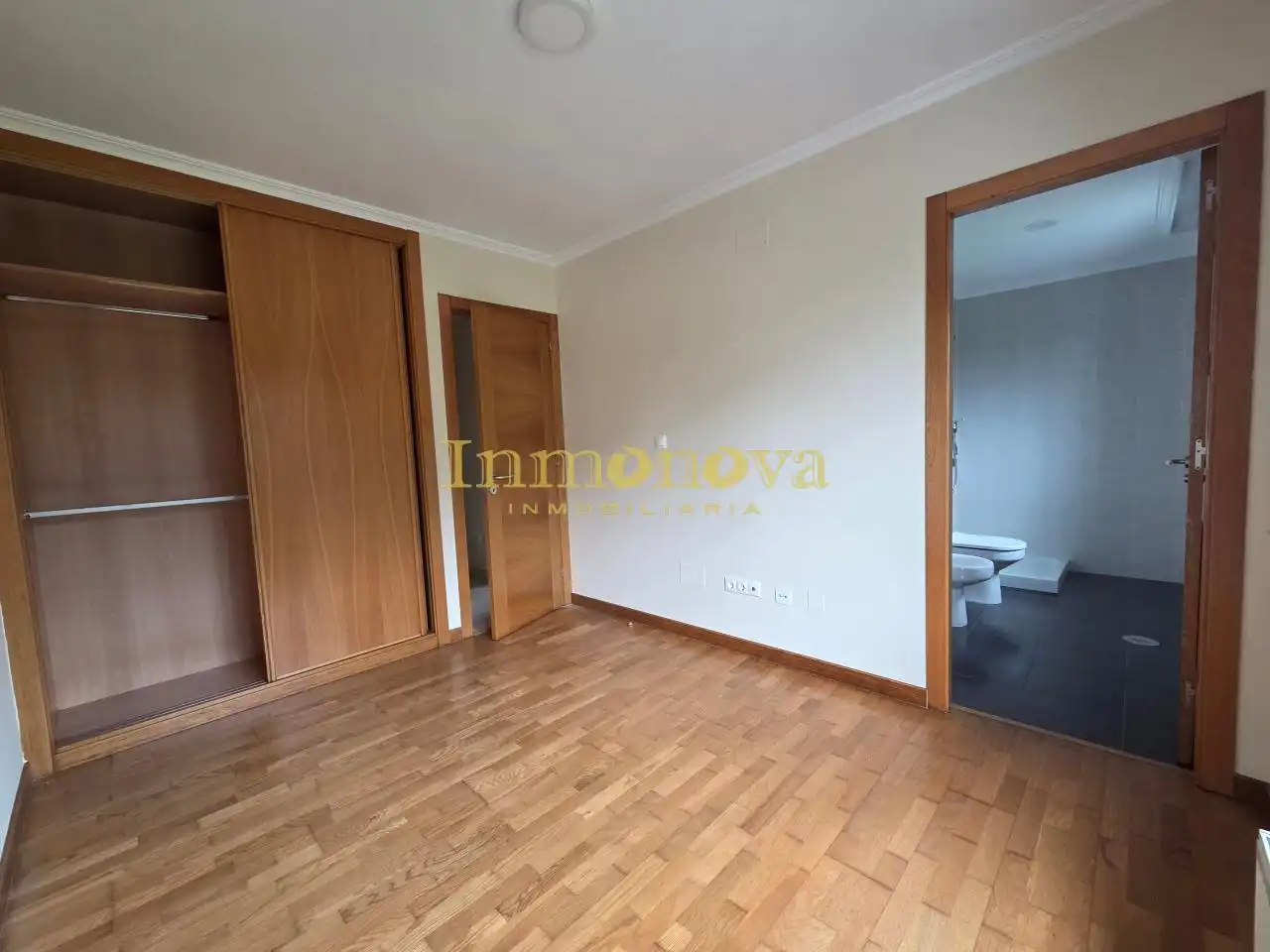 Habitación de Piso en venta en Salceda de Caselas con Calefacción y Trastero